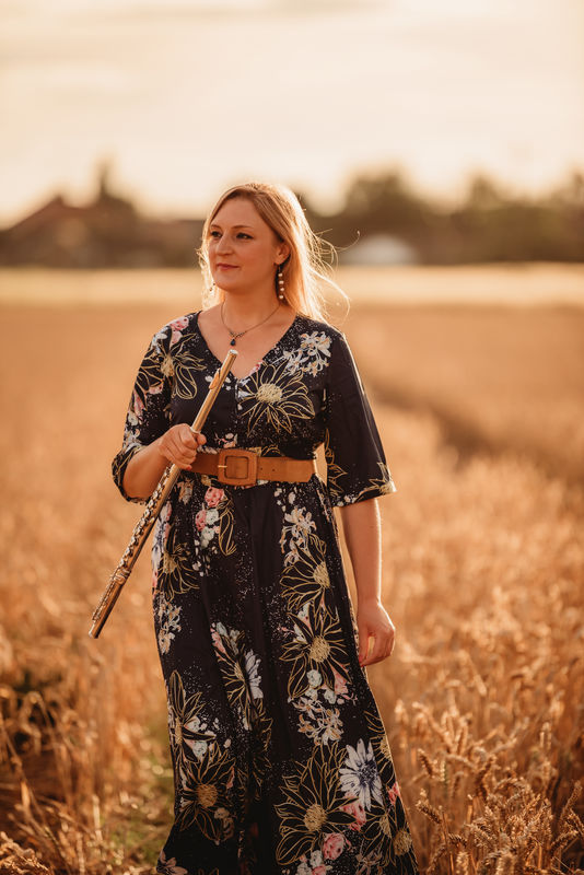 Holly Cook - Flautist
